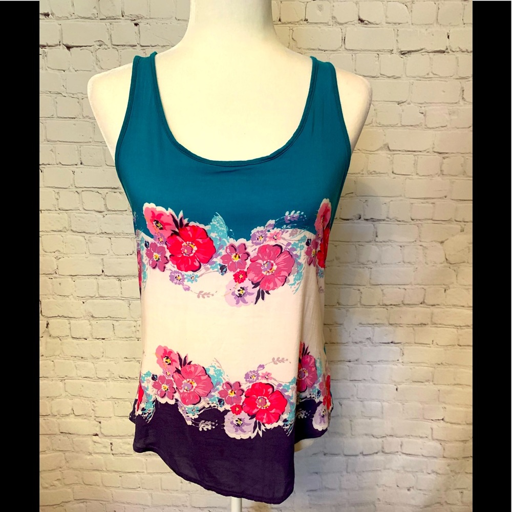 Floral sleeveless top - Lauren Conrad - Size small